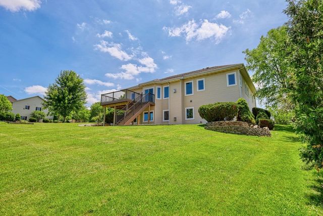 417 Skyview Drive, Waunakee, WI 53597