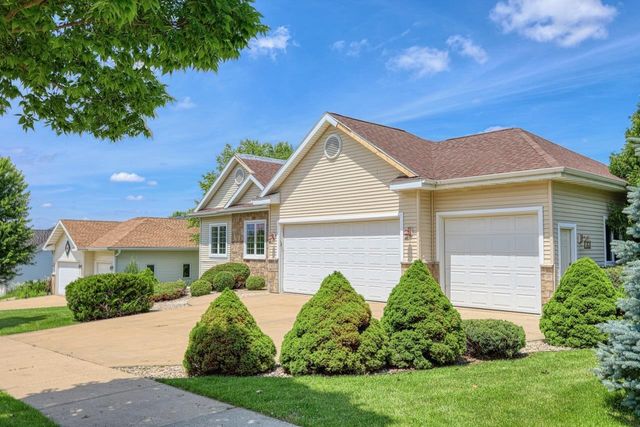 417 Skyview Drive, Waunakee, WI 53597