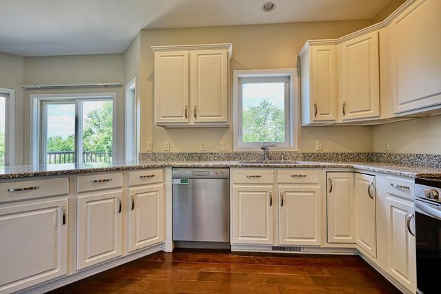 417 Skyview Drive, Waunakee, WI 53597