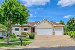 417 Skyview Drive, Waunakee, WI 53597