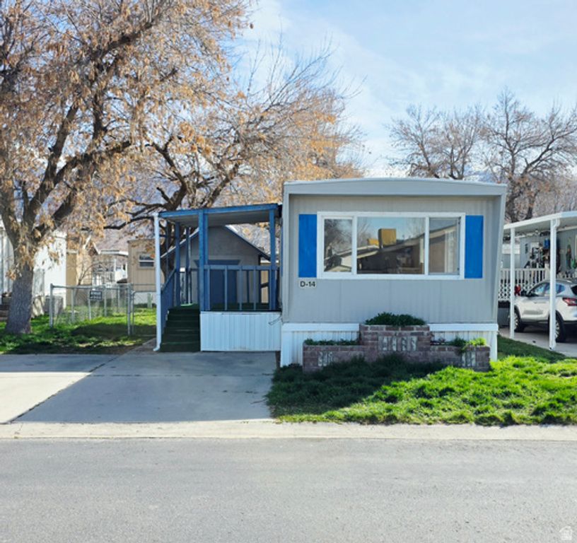 Image 2 of property listing at 680 N MAIN #D14, Kaysville, UT 84037