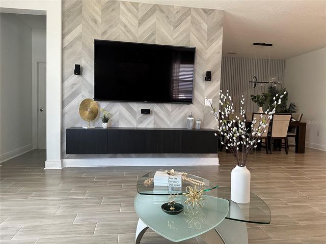 14827 MILFOIL AVENUE, Orlando, FL 32827