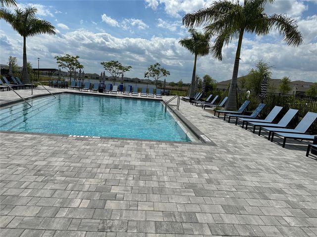 14827 MILFOIL AVENUE, Orlando, FL 32827