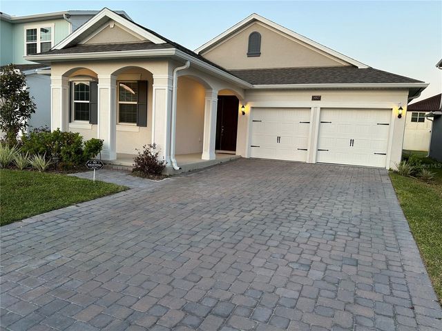 14827 MILFOIL AVENUE, Orlando, FL 32827