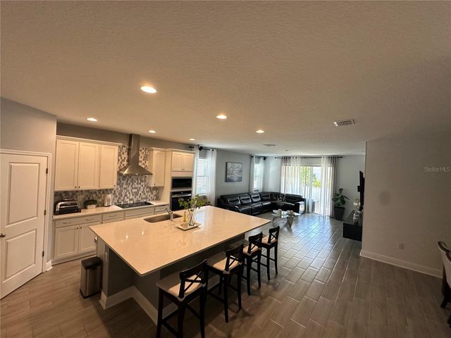 14827 MILFOIL AVENUE, Orlando, FL 32827