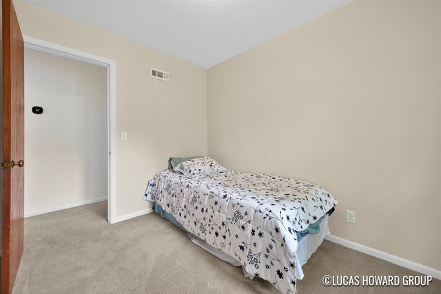 3054 Thorncrest Drive, Grand Rapids, MI 49546