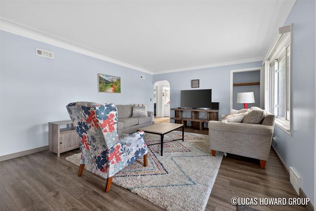 3054 Thorncrest Drive, Grand Rapids, MI 49546