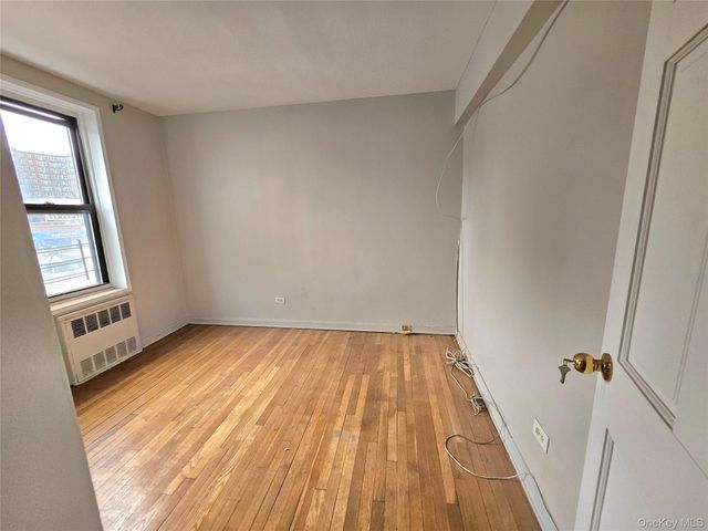 87-70 173 Street 4D, Jamaica, NY 11432