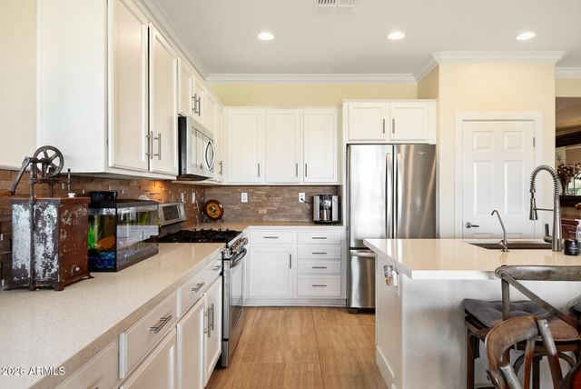 1870 W DION Drive, Anthem, AZ 85086