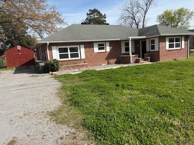 202 Magnolia Avenue, Jasper, TN 37347