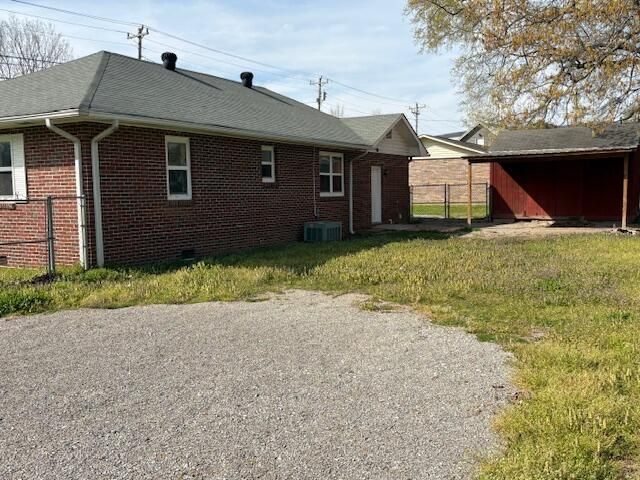 202 Magnolia Avenue, Jasper, TN 37347