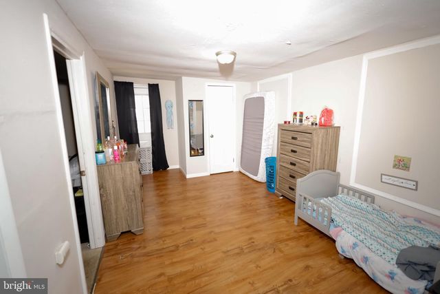 1278 W OAK RD, Vineland, NJ 08360