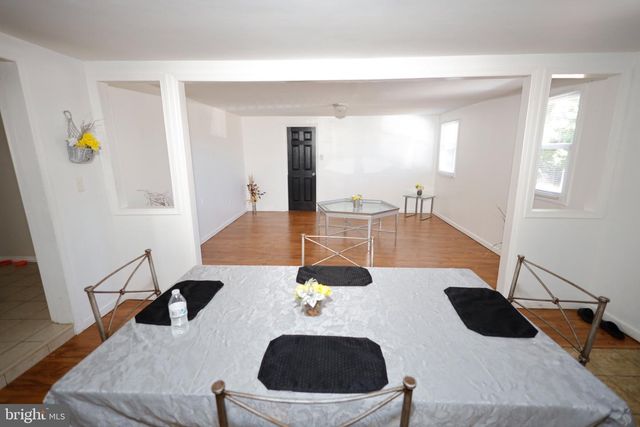 1278 W OAK RD, Vineland, NJ 08360