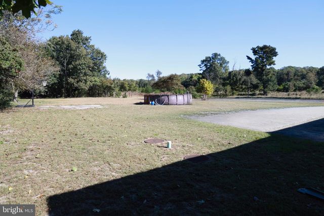 1278 W OAK RD, Vineland, NJ 08360