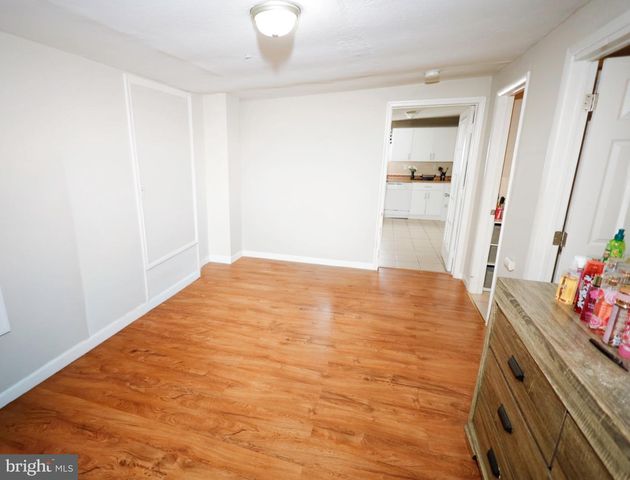 1278 W OAK RD, Vineland, NJ 08360