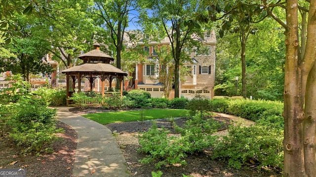 1017 Emory Parc Place, Decatur, GA 30033