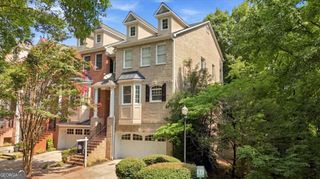 1017 Emory Parc Place, Decatur, GA 30033