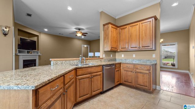 16415 CHEROKEE BEND PARKWAY, Moundville, AL 35474