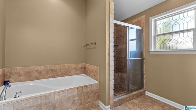 16415 CHEROKEE BEND PARKWAY, Moundville, AL 35474