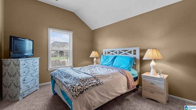 16415 CHEROKEE BEND PARKWAY, Moundville, AL 35474