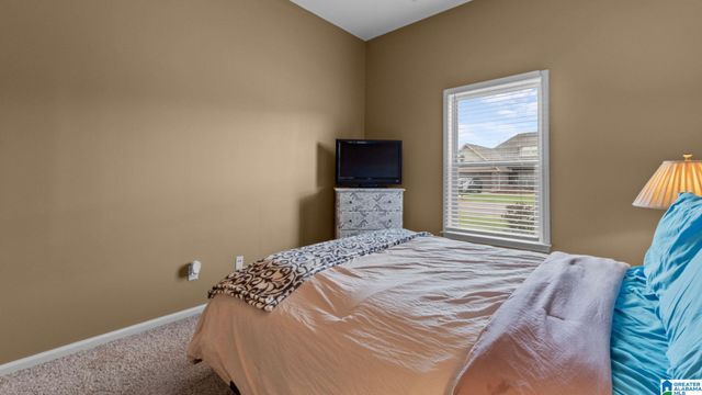 16415 CHEROKEE BEND PARKWAY, Moundville, AL 35474