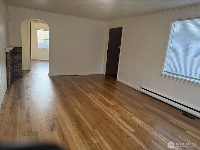 5415 NE 4TH Street, Renton, WA 98059