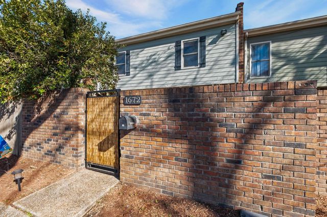 1672 CENTRAL AVE A, Memphis, TN 38104