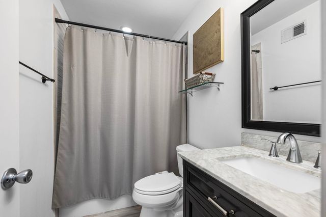 1672 CENTRAL AVE A, Memphis, TN 38104