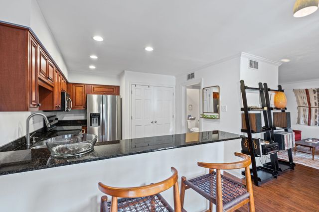 1672 CENTRAL AVE A, Memphis, TN 38104