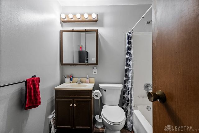 602 Millard Drive, Franklin, OH 45005