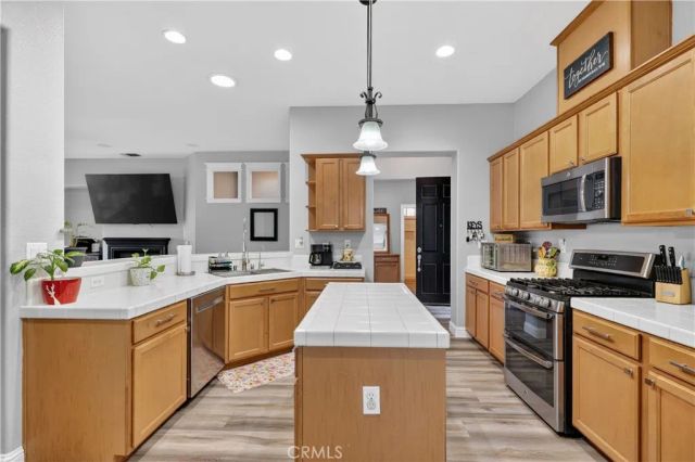 850 Sandstone Way, Atwater, CA 95301