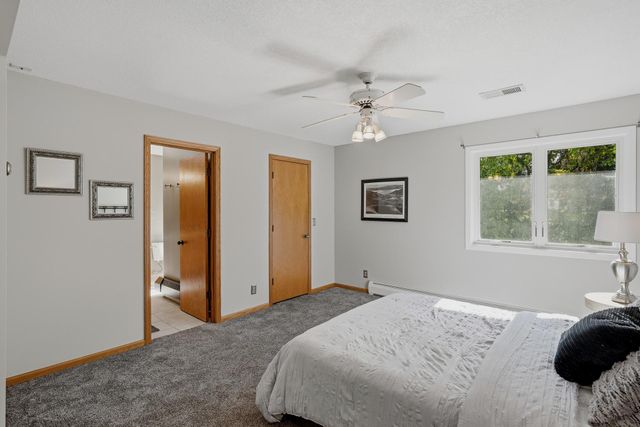 2508 Knoll Circle, Maplewood, MN 55109