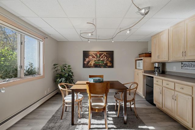 2508 Knoll Circle, Maplewood, MN 55109