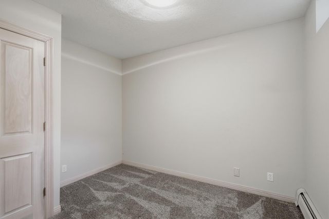 2508 Knoll Circle, Maplewood, MN 55109