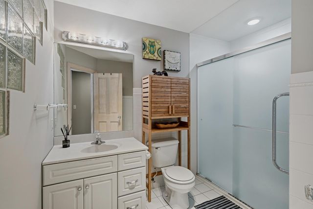 2508 Knoll Circle, Maplewood, MN 55109
