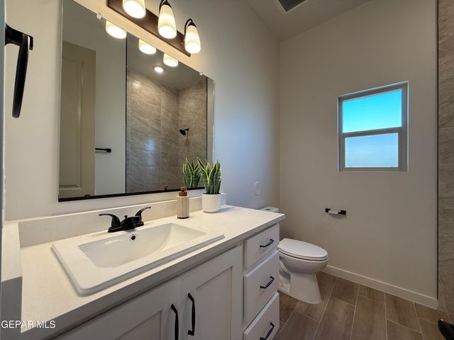 13761 Centro Vista Avenue, Horizon City, TX 79928