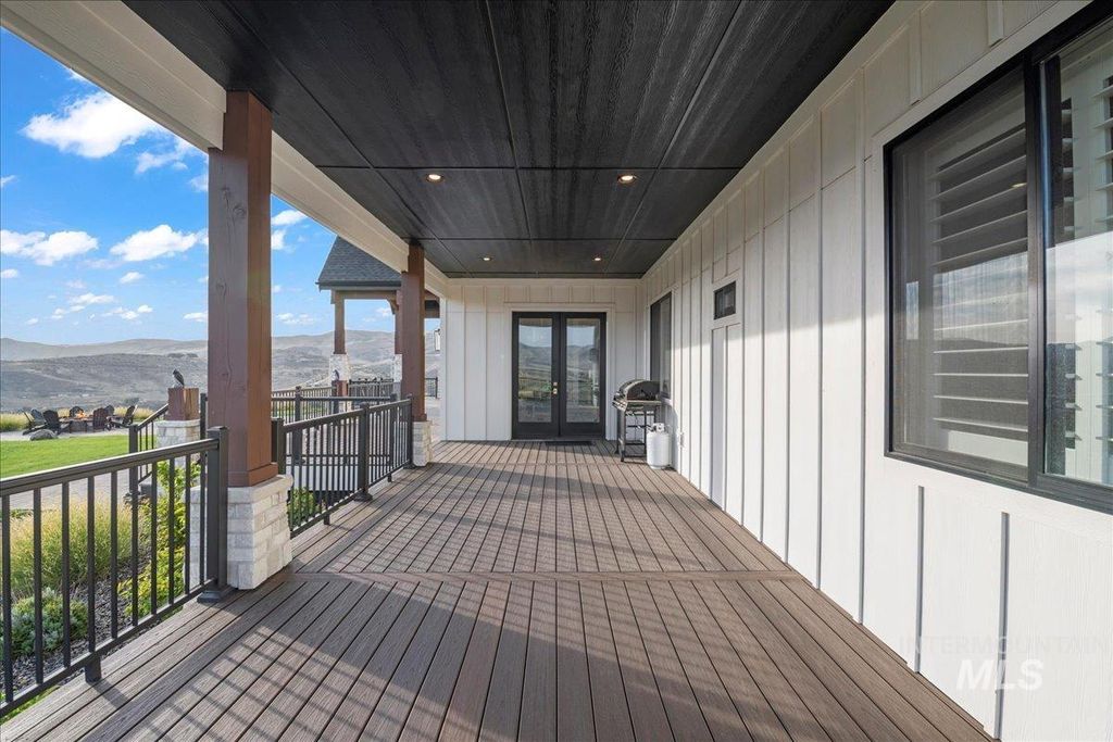 8011 Westridge Ln, Emmett, ID 83617 photo 16