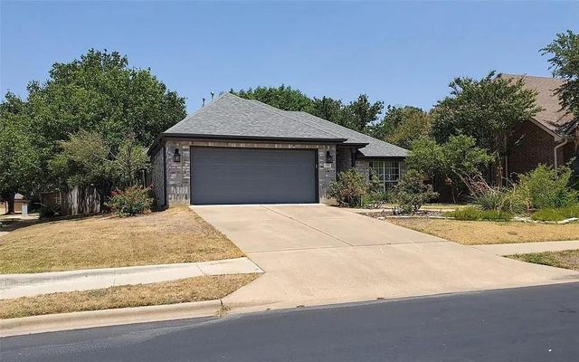 201 Rio Vista DR, Georgetown, TX 78626