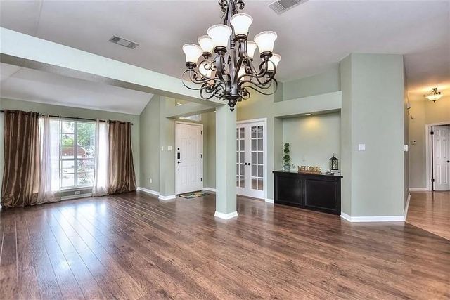 201 Rio Vista DR, Georgetown, TX 78626