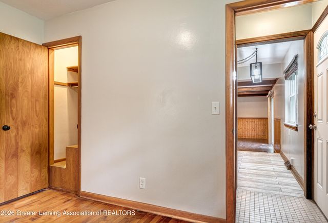 1101 Northcrest Road, Lansing, MI 48906