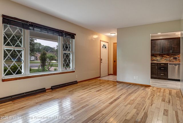 1101 Northcrest Road, Lansing, MI 48906
