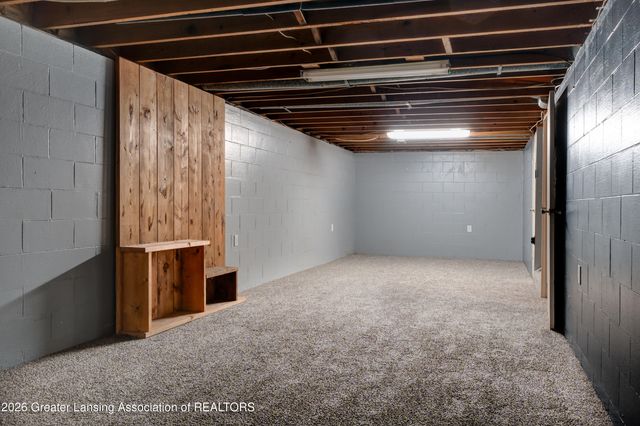 1101 Northcrest Road, Lansing, MI 48906