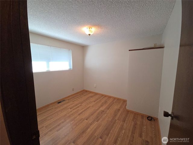 4725 272nd Avenue NE, Redmond, WA 98053