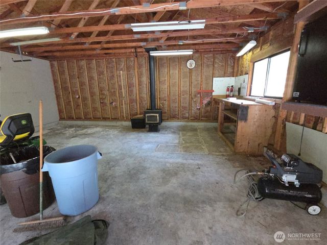 4725 272nd Avenue NE, Redmond, WA 98053