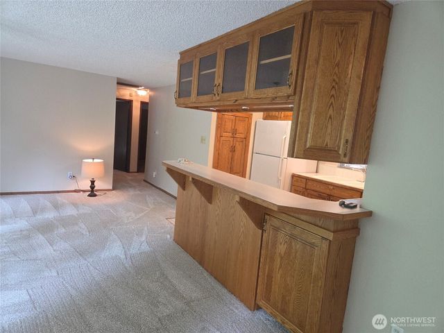 4725 272nd Avenue NE, Redmond, WA 98053