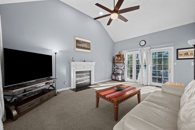 12 Thistle Hill Drive, Shrewsbury, MA 01545