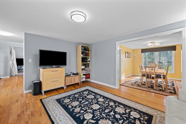 12 Thistle Hill Drive, Shrewsbury, MA 01545