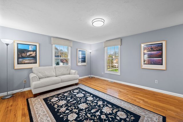 12 Thistle Hill Drive, Shrewsbury, MA 01545