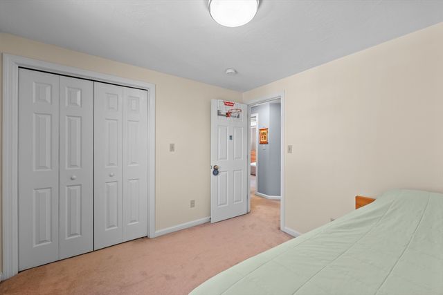 12 Thistle Hill Drive, Shrewsbury, MA 01545