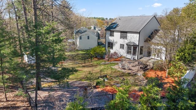 12 Thistle Hill Drive, Shrewsbury, MA 01545